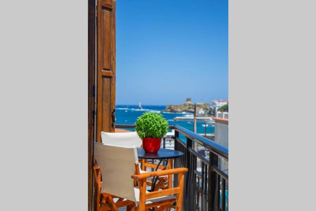 Seaview Stylish Flat In Andros - Walk To Beach Ngoại thất bức ảnh